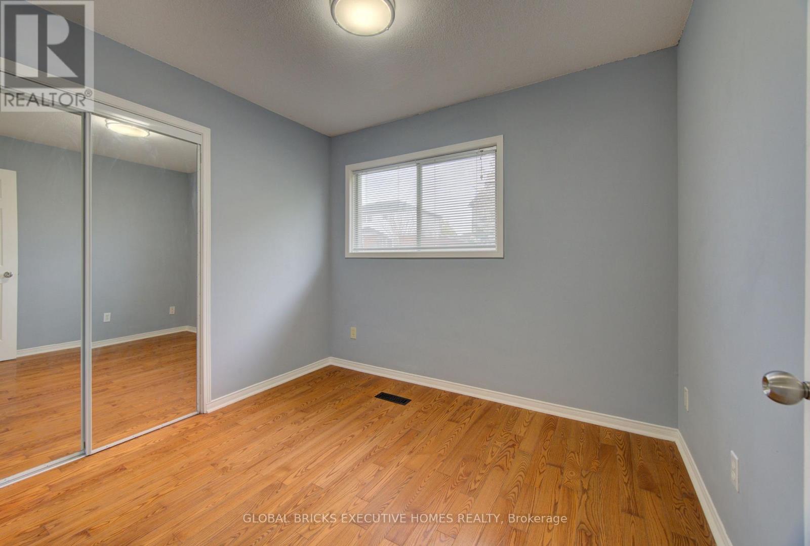 35 ATTWOOD DRIVE - 23
