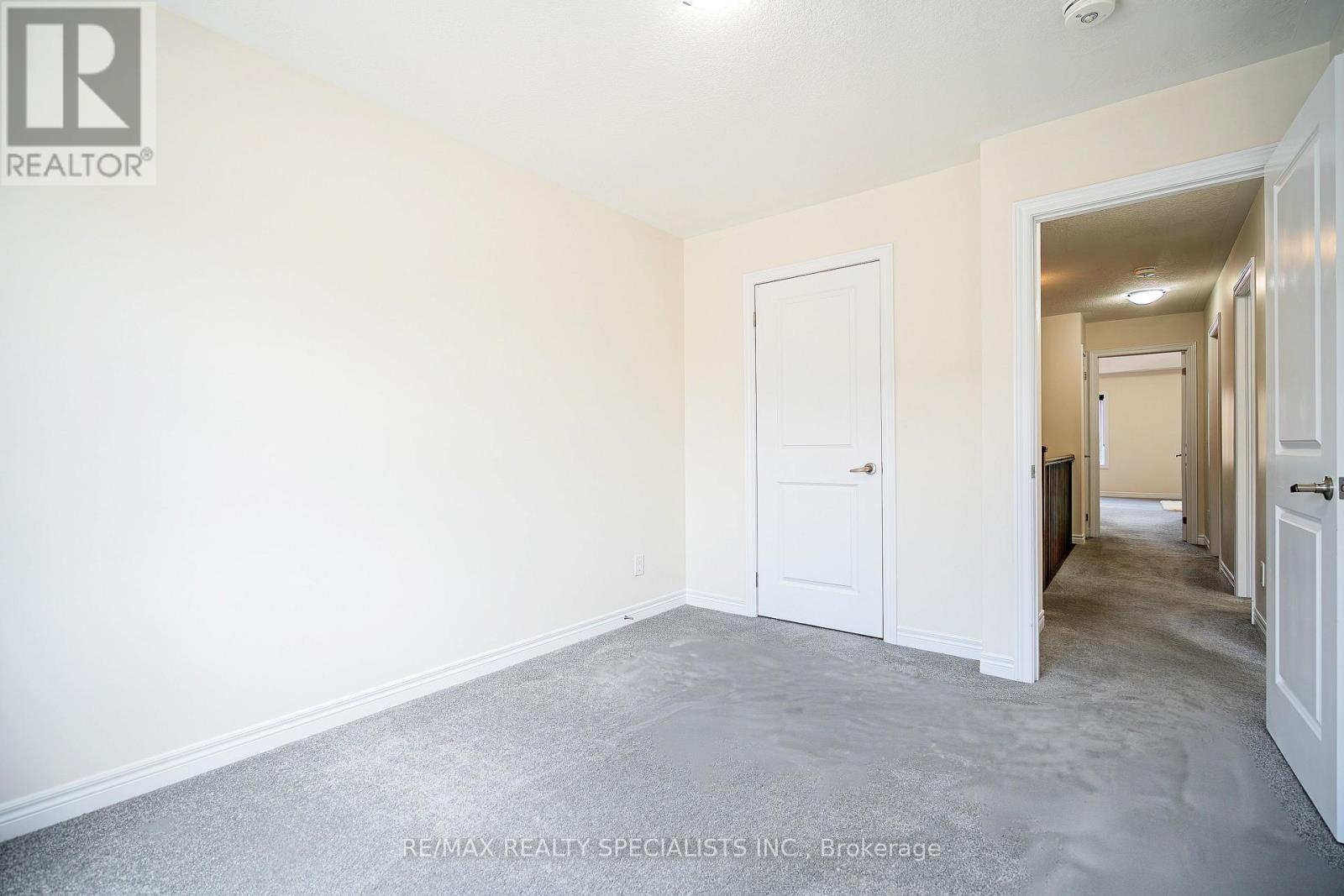 225 BROADACRE DRIVE - 30