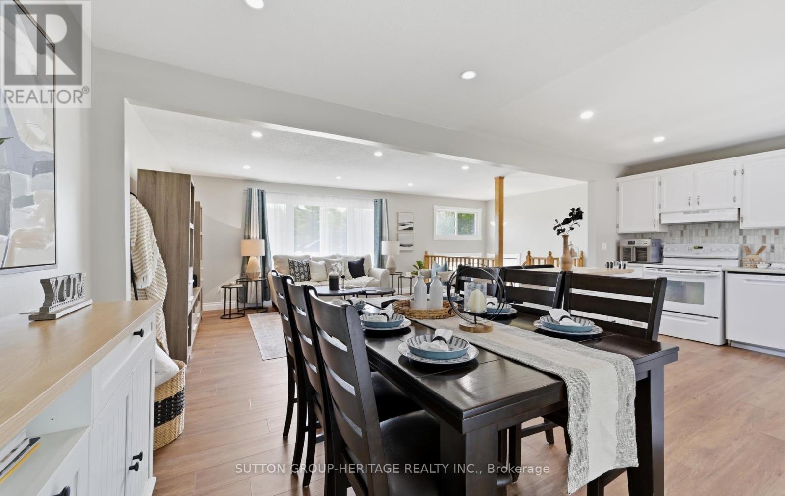 25 MANVERS DRIVE - 13