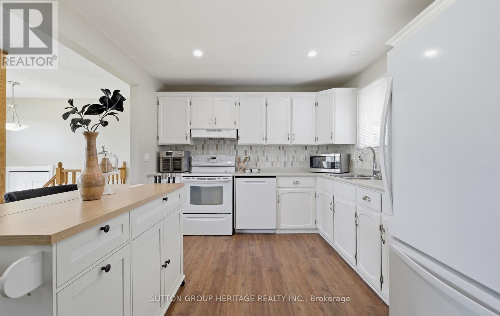 25 MANVERS DRIVE - 14