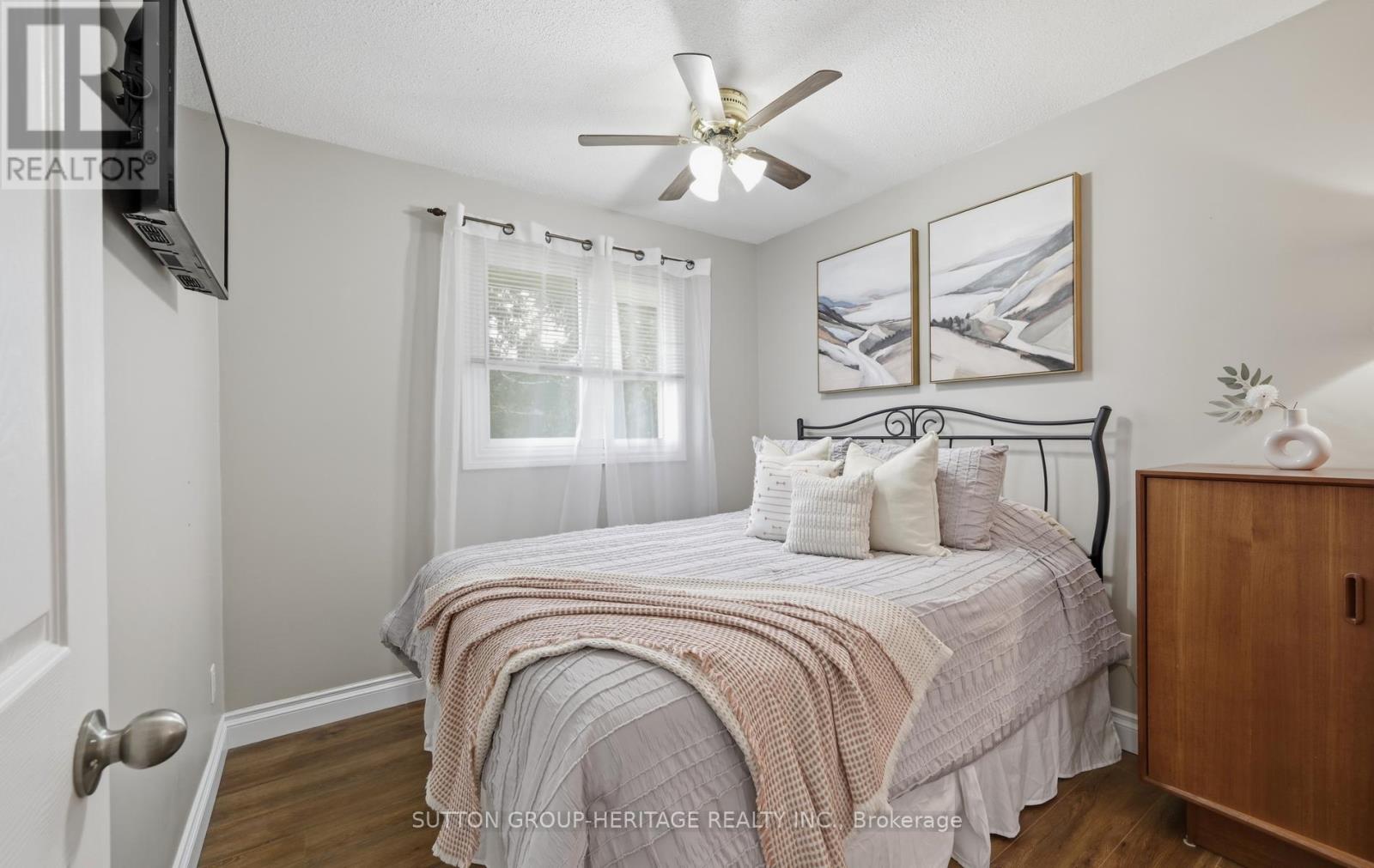 25 MANVERS DRIVE - 18