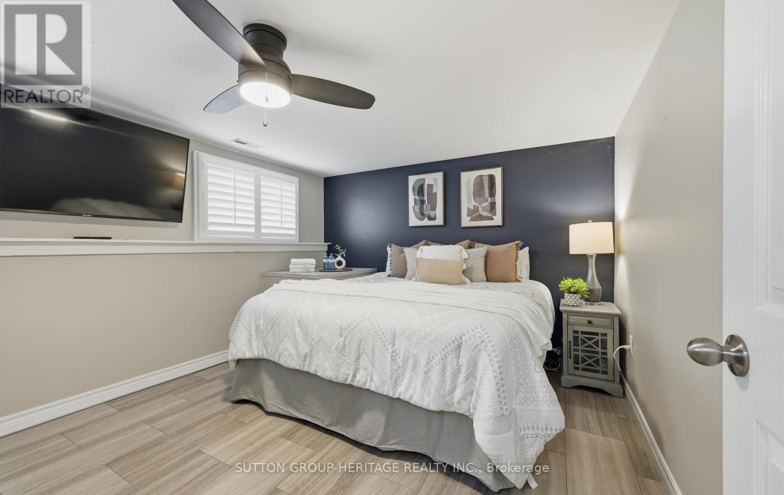 25 MANVERS DRIVE - 21