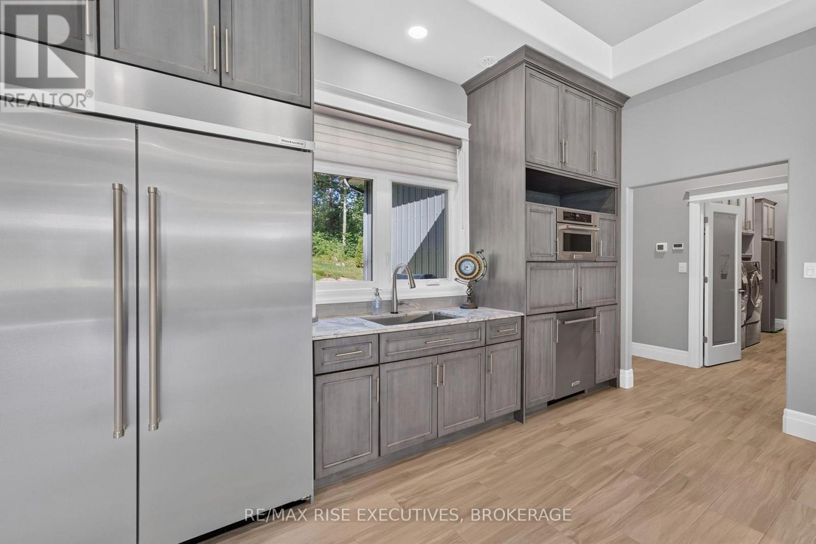 4 HEADLANDS WAY - Image 10