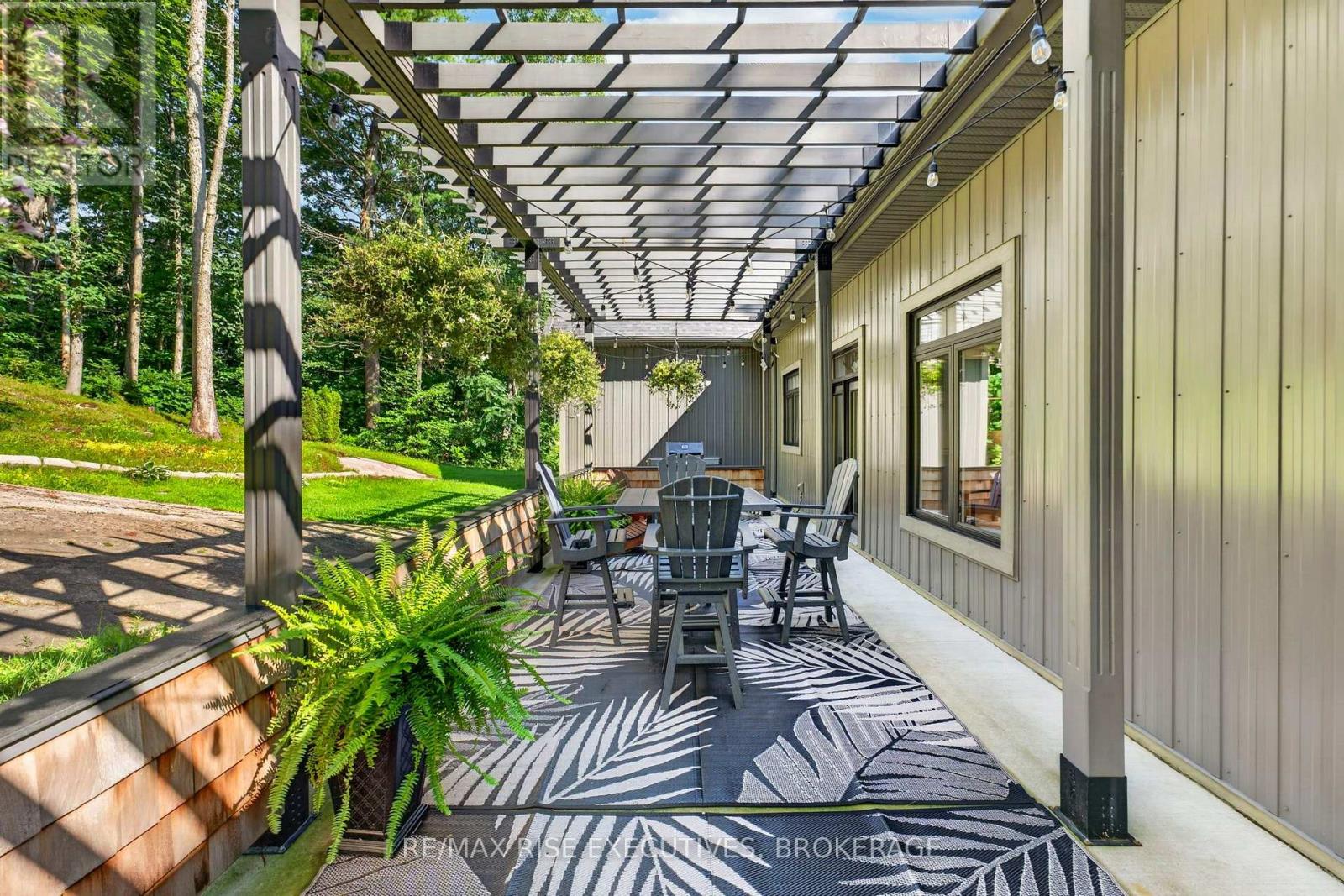 4 HEADLANDS WAY - Image 39
