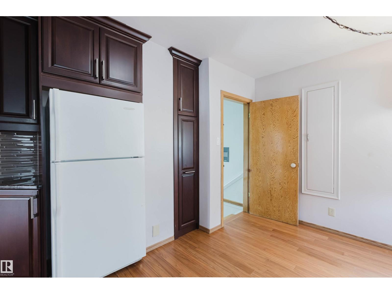 11815 76 AV NW - 13