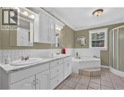 Dining room - 33 Amy Street, Miramichi, NB E1V5Z2 Photo 12