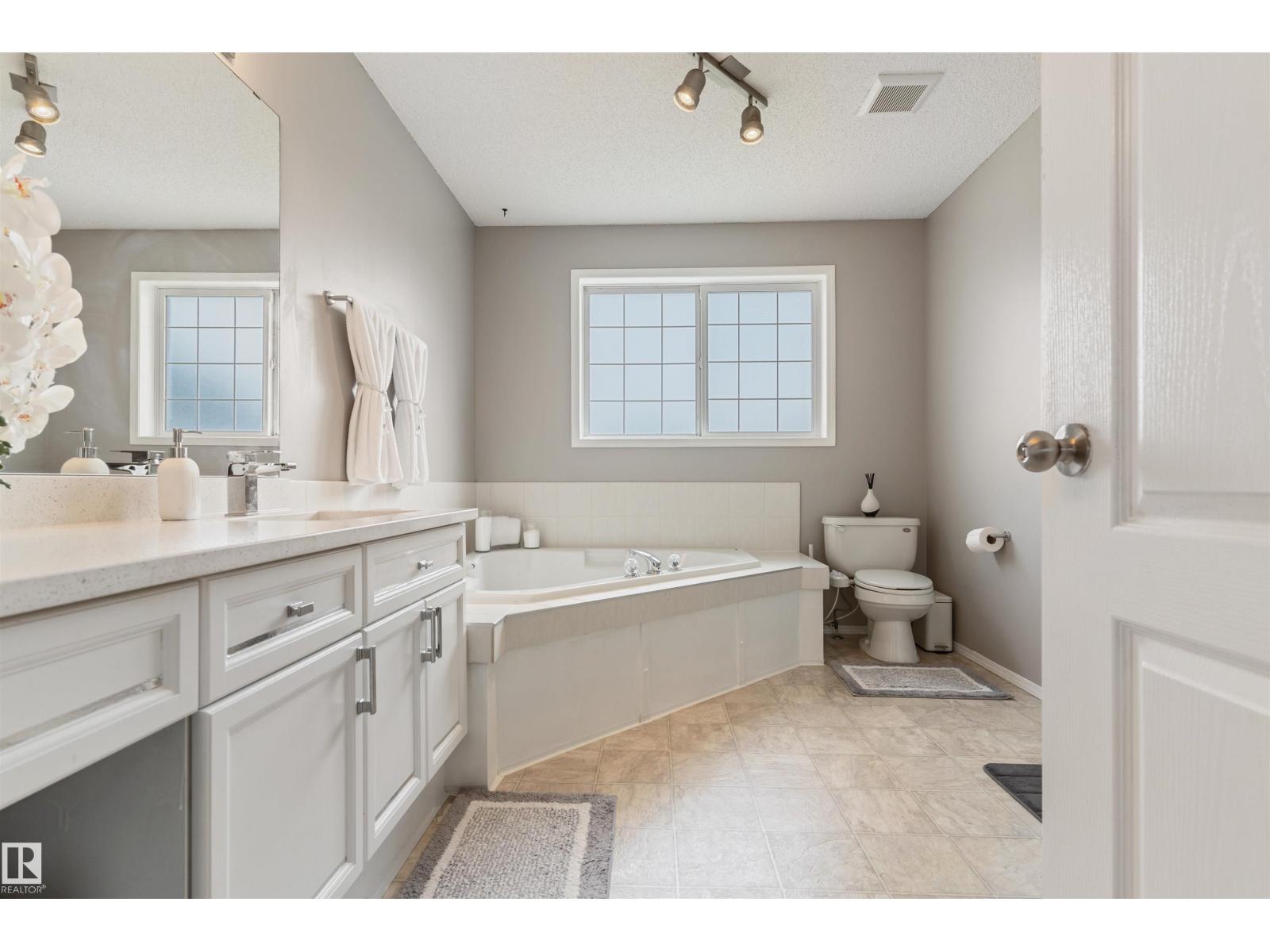 1235 ORMSBY LN NW - 29