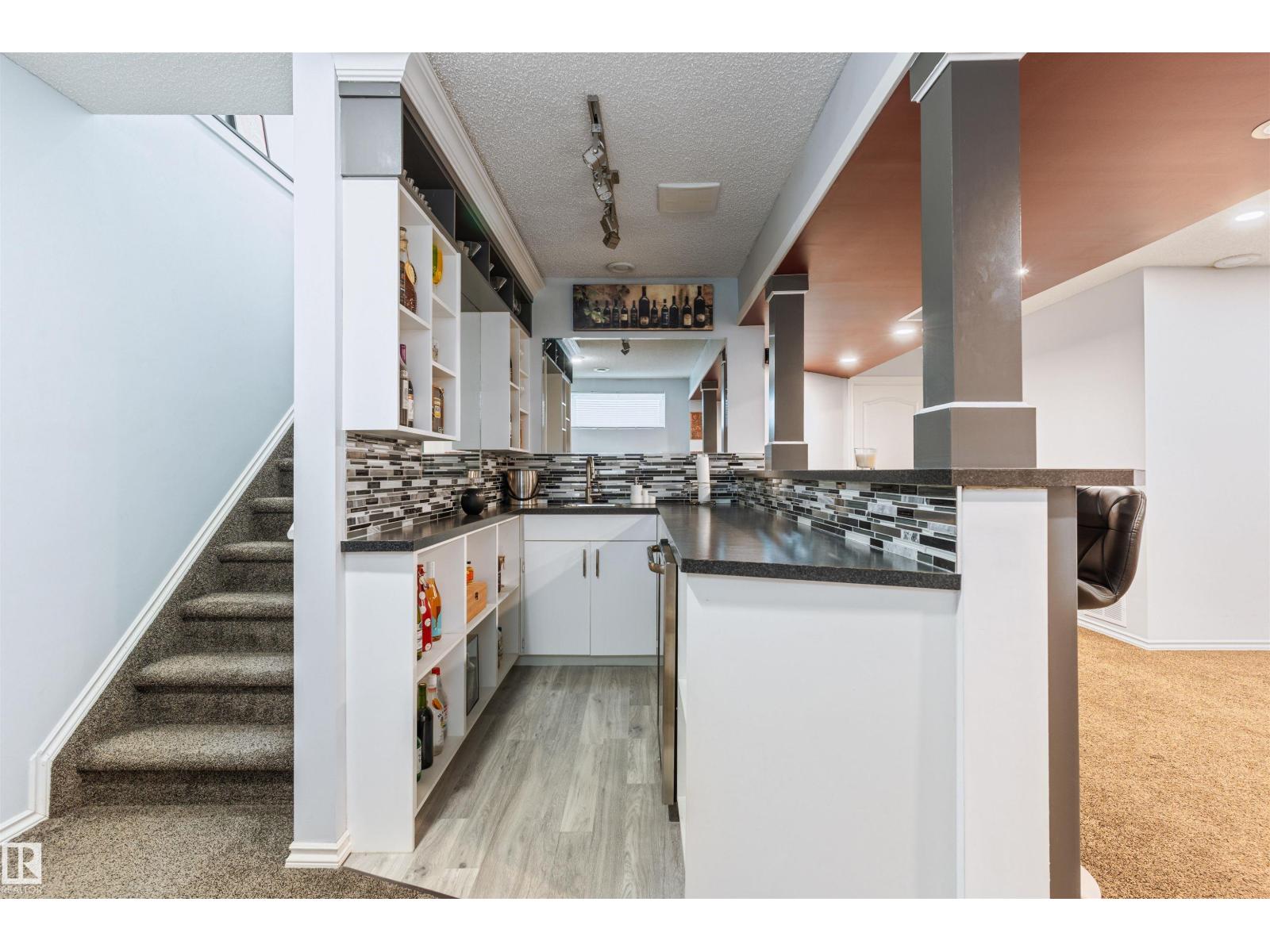 1235 ORMSBY LN NW - Image 37