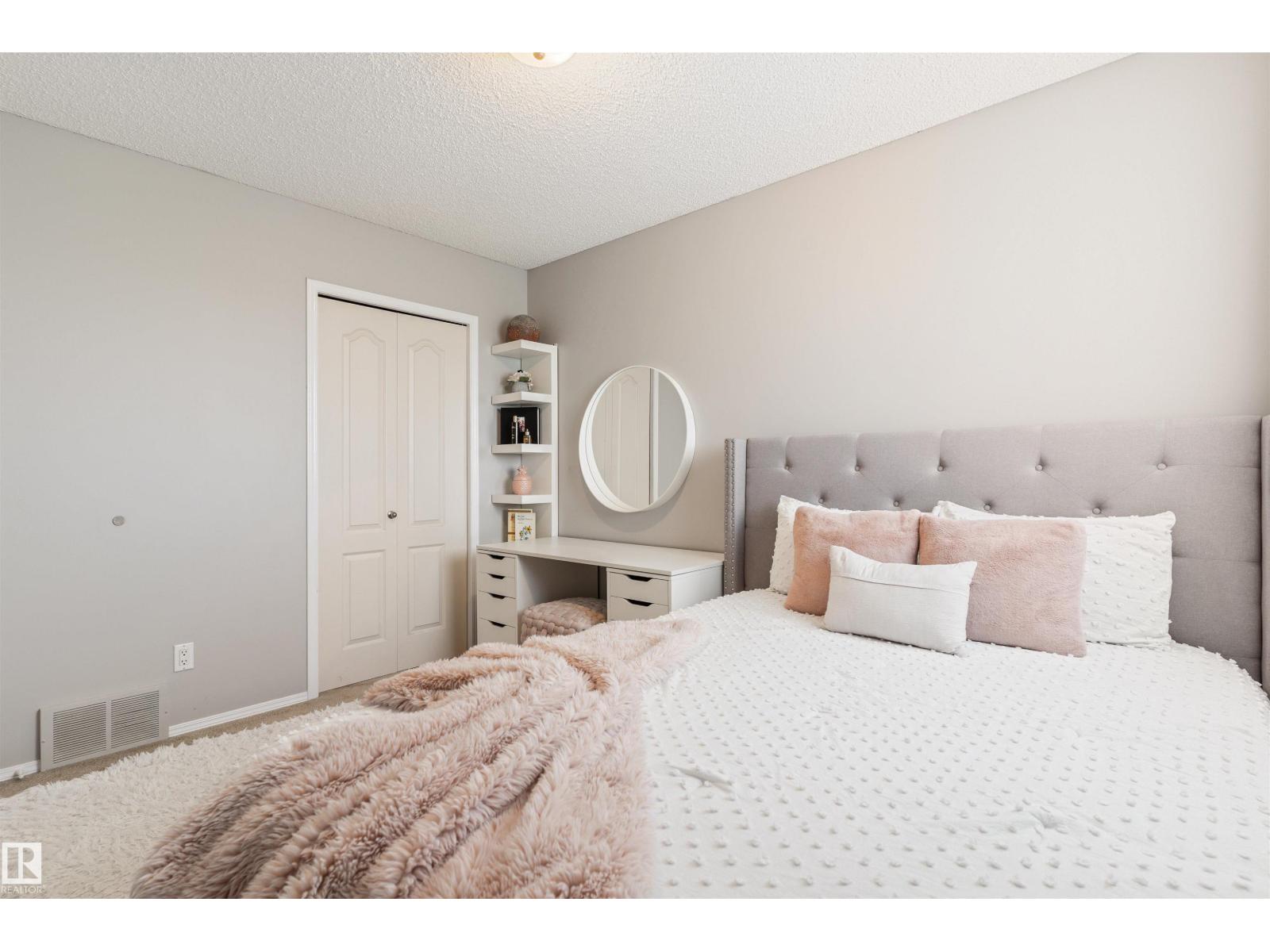 1235 ORMSBY LN NW - Image 32