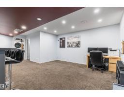 1235 Ormsby Ln Nw, Edmonton, AB T5T6R2 Photo 38