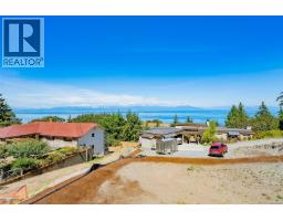 3592 Oakridge Dr, Nanaimo, BC V9T1M4 Photo 9