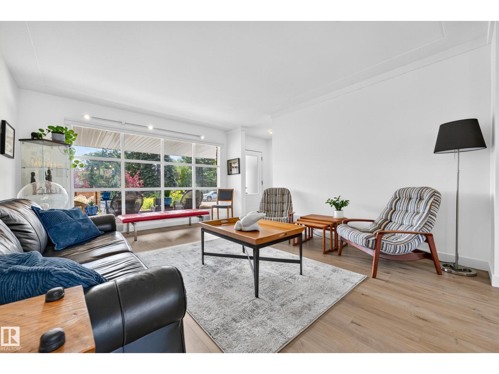 7828 119 ST NW - Image 35