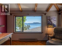 9919 Southlands Dr, Pender Island, BC V0N2M3 Photo 37