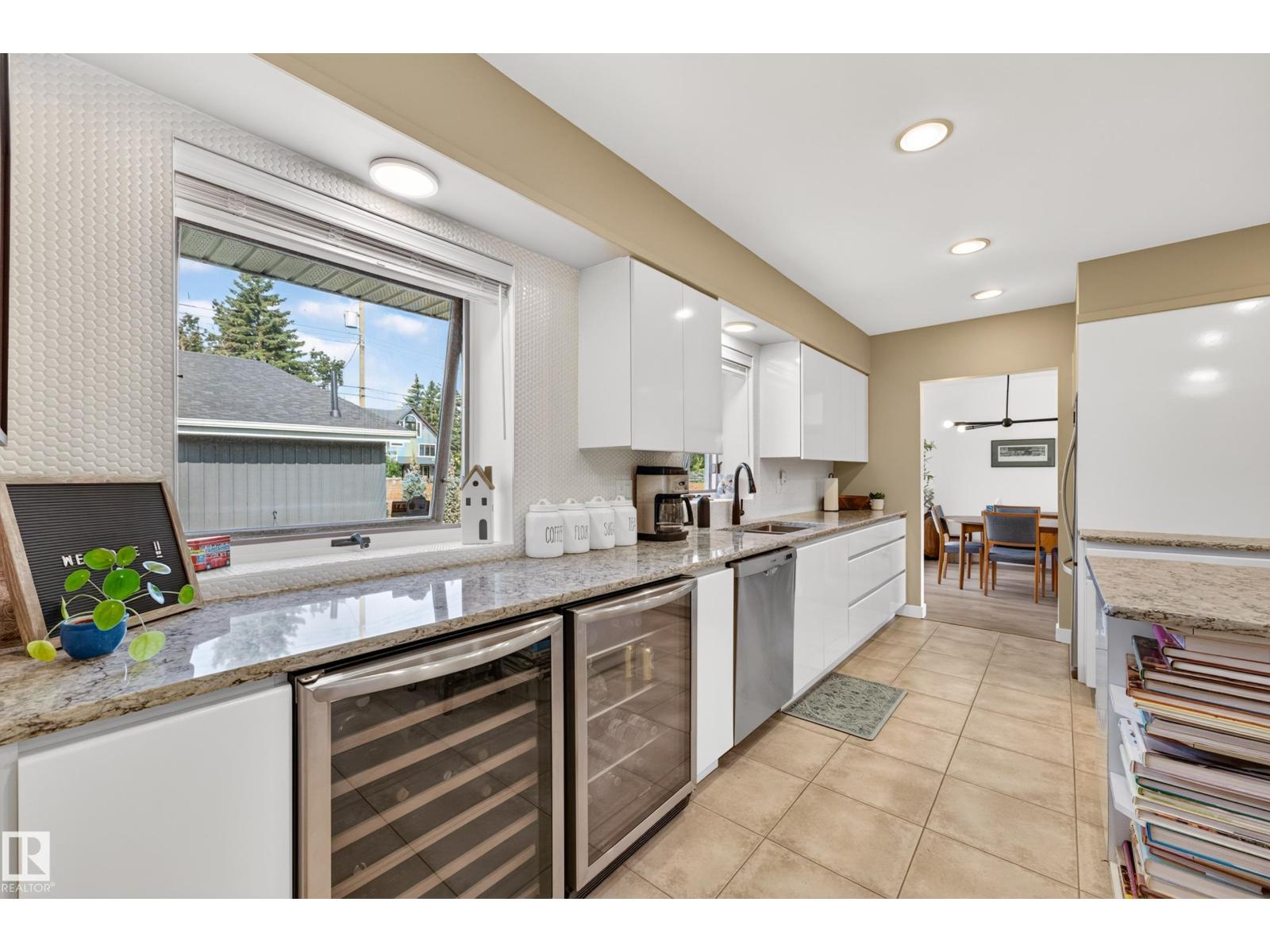 7828 119 ST NW - 54