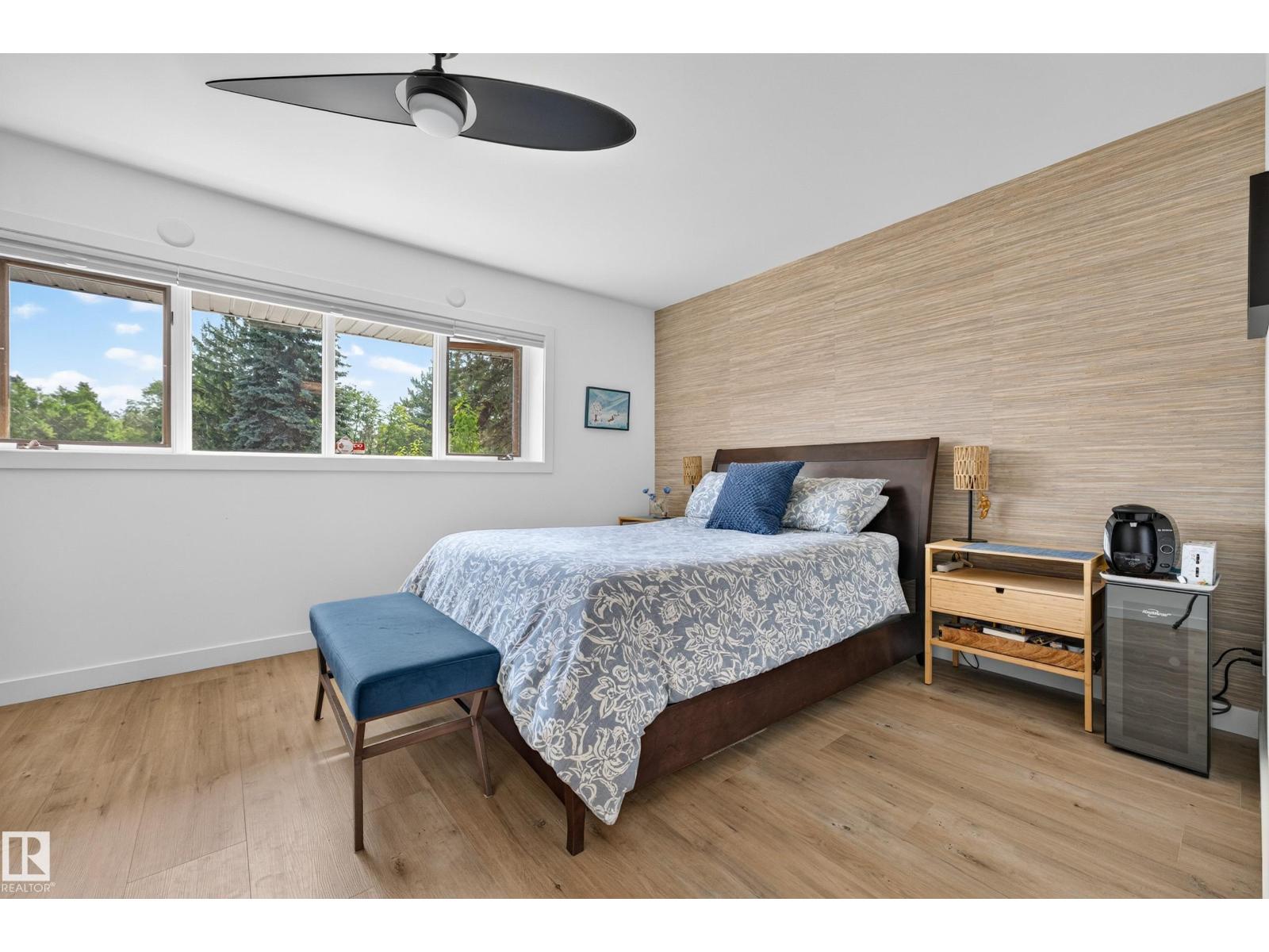 7828 119 ST NW - 55
