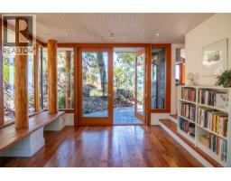 Den - 9919 Southlands Dr, Pender Island, BC V0N2M3 Photo 9