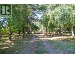 9919 Southlands Dr, Pender Island, BC V0N2M3 Photo 64
