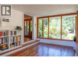 9919 Southlands Dr, Pender Island, BC V0N2M3 Photo 44