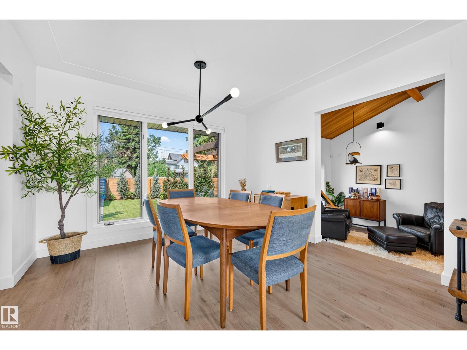 7828 119 ST NW - 37