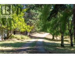 9919 Southlands Dr, Pender Island, BC V0N2M3 Photo 65