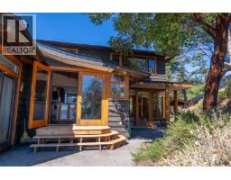9919 Southlands Dr, Pender Island, BC V0N2M3 Photo 49