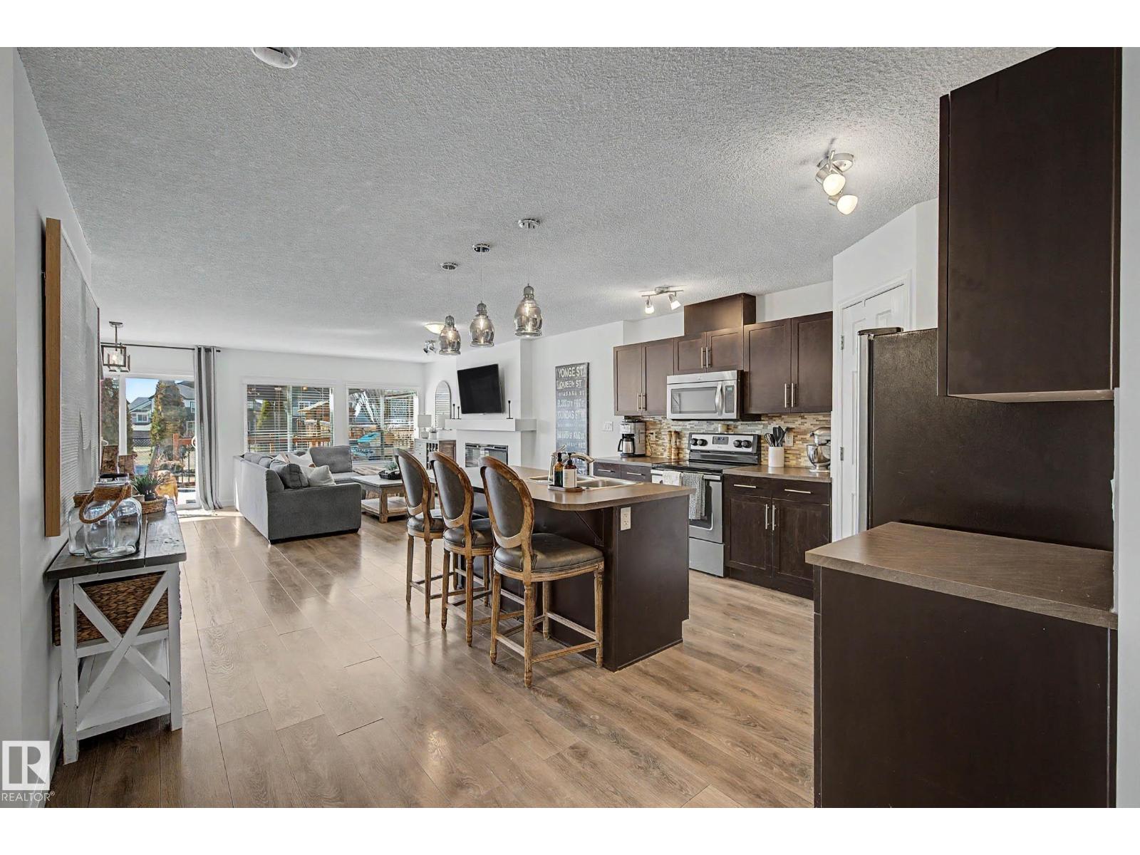 2083 CHALMERS WY SW - 14