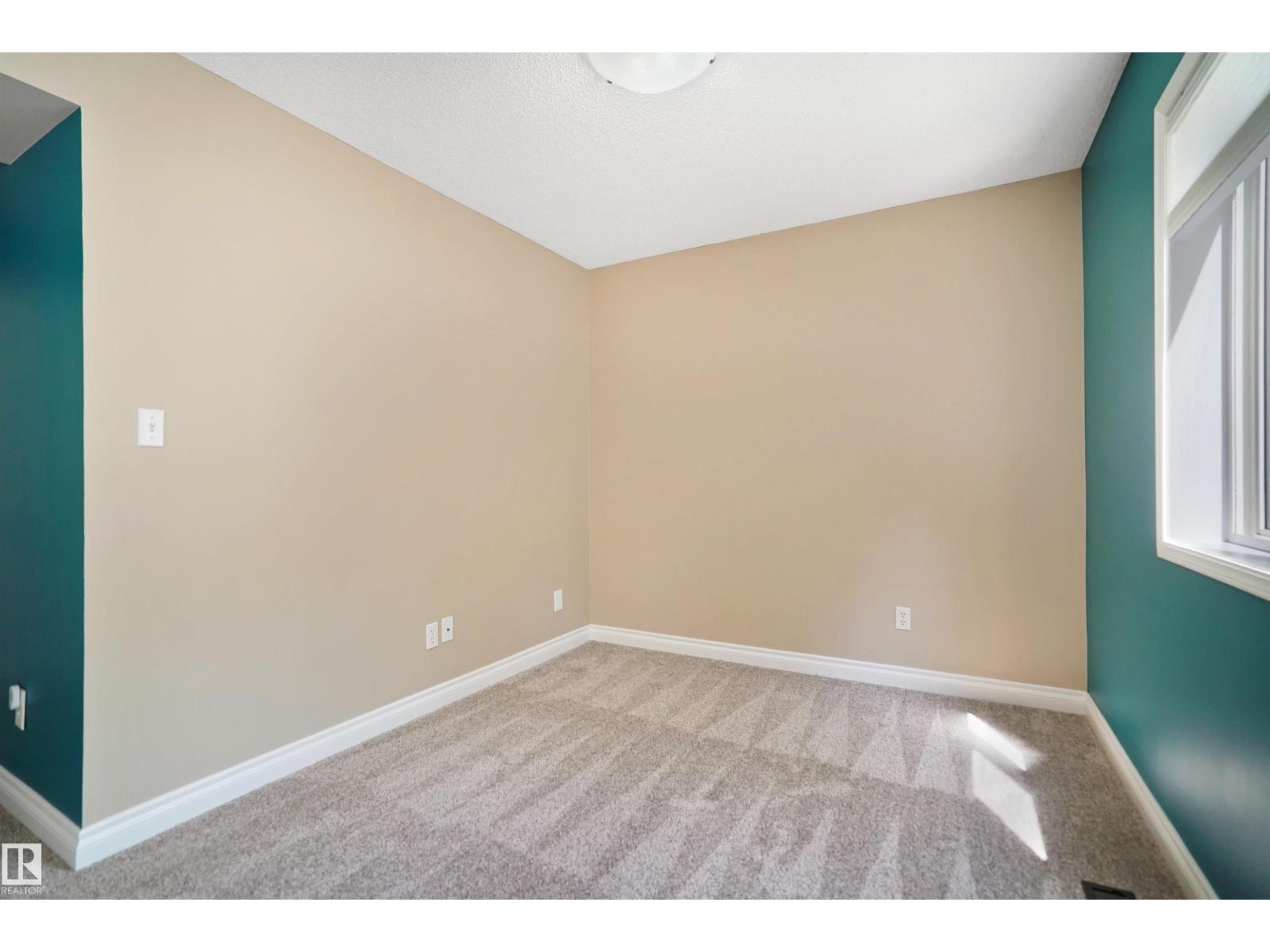 #46 3311 58 ST NW - Image 24
