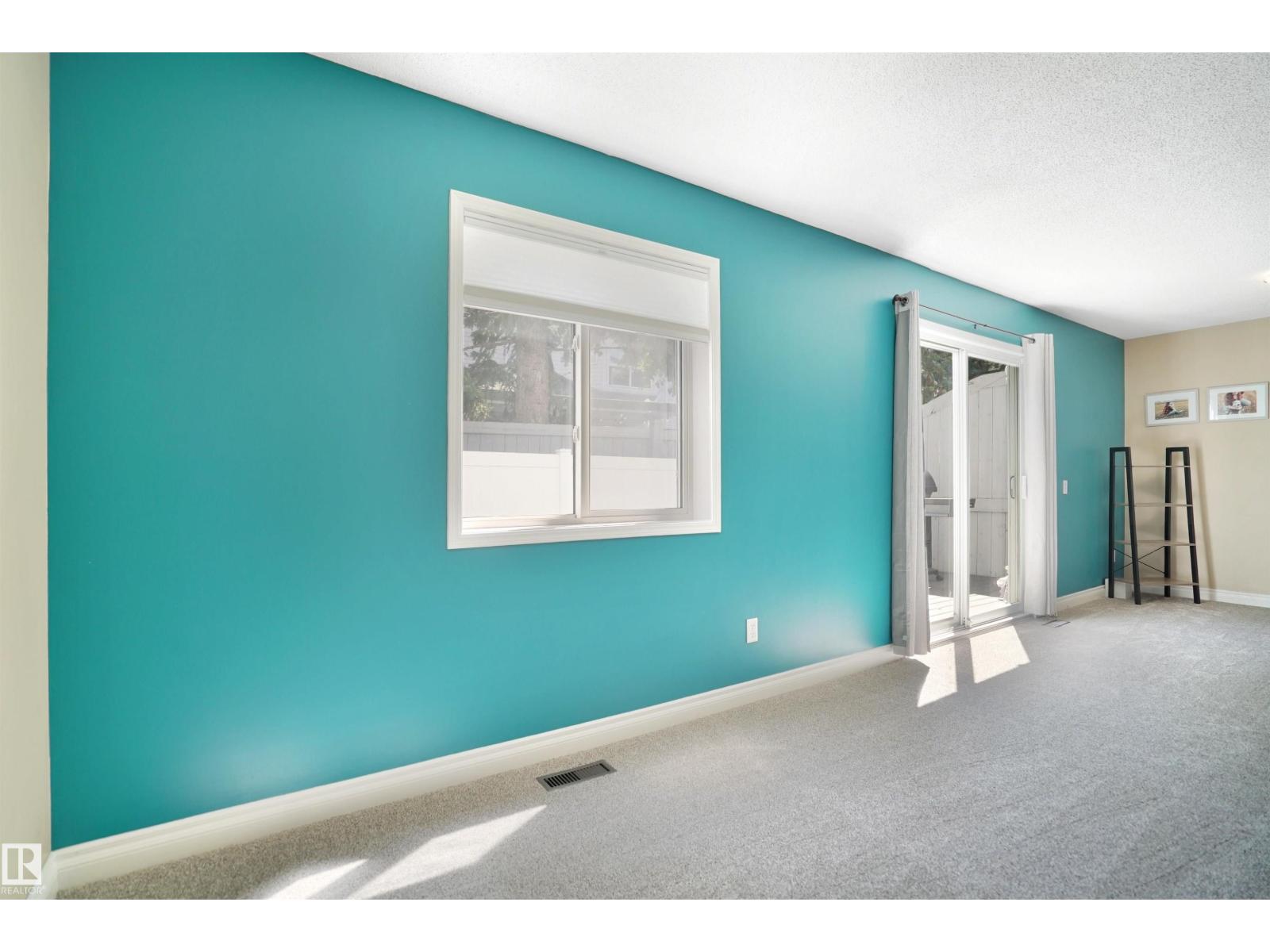 #46 3311 58 ST NW - 22