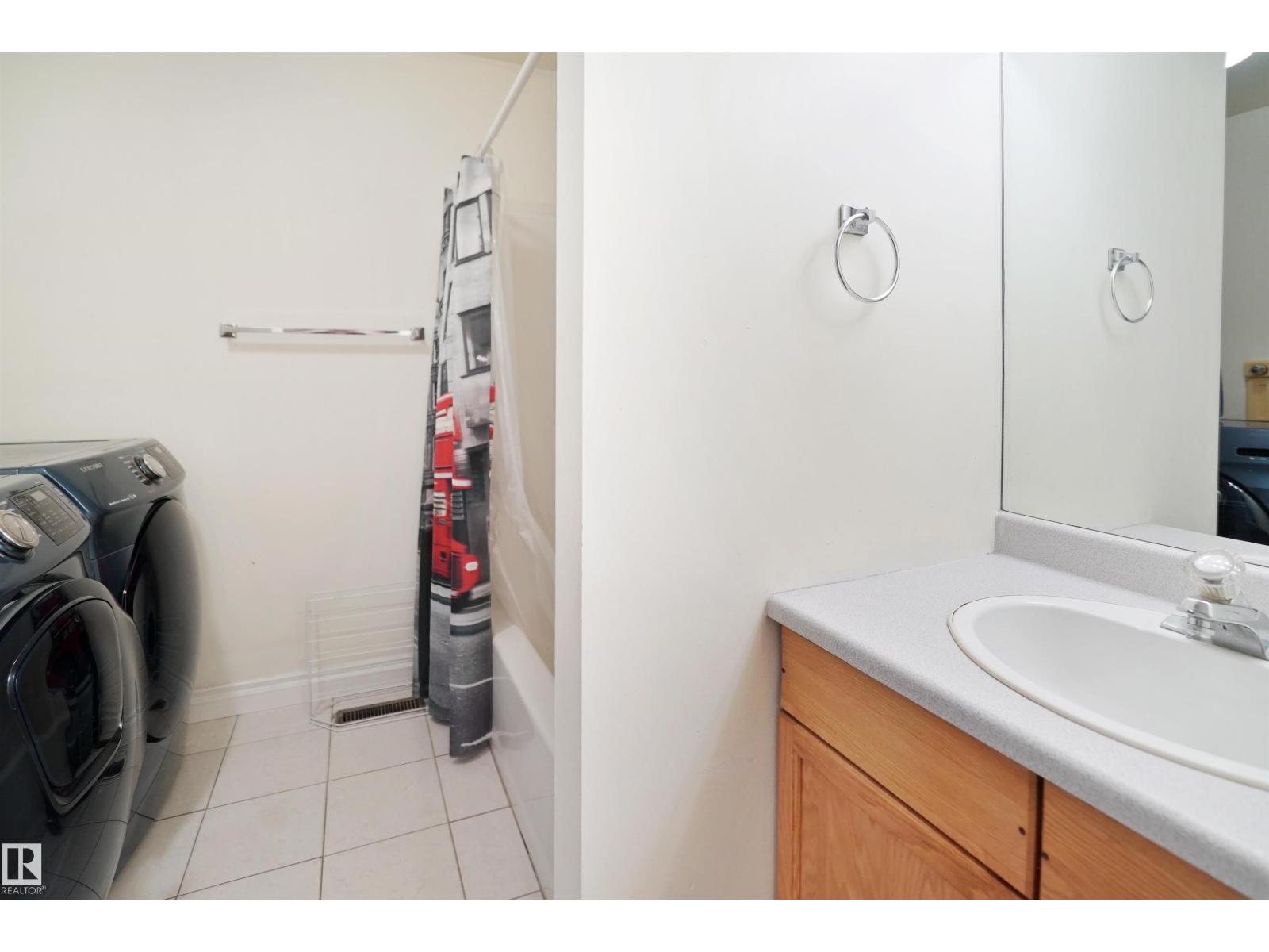 #46 3311 58 ST NW - 28