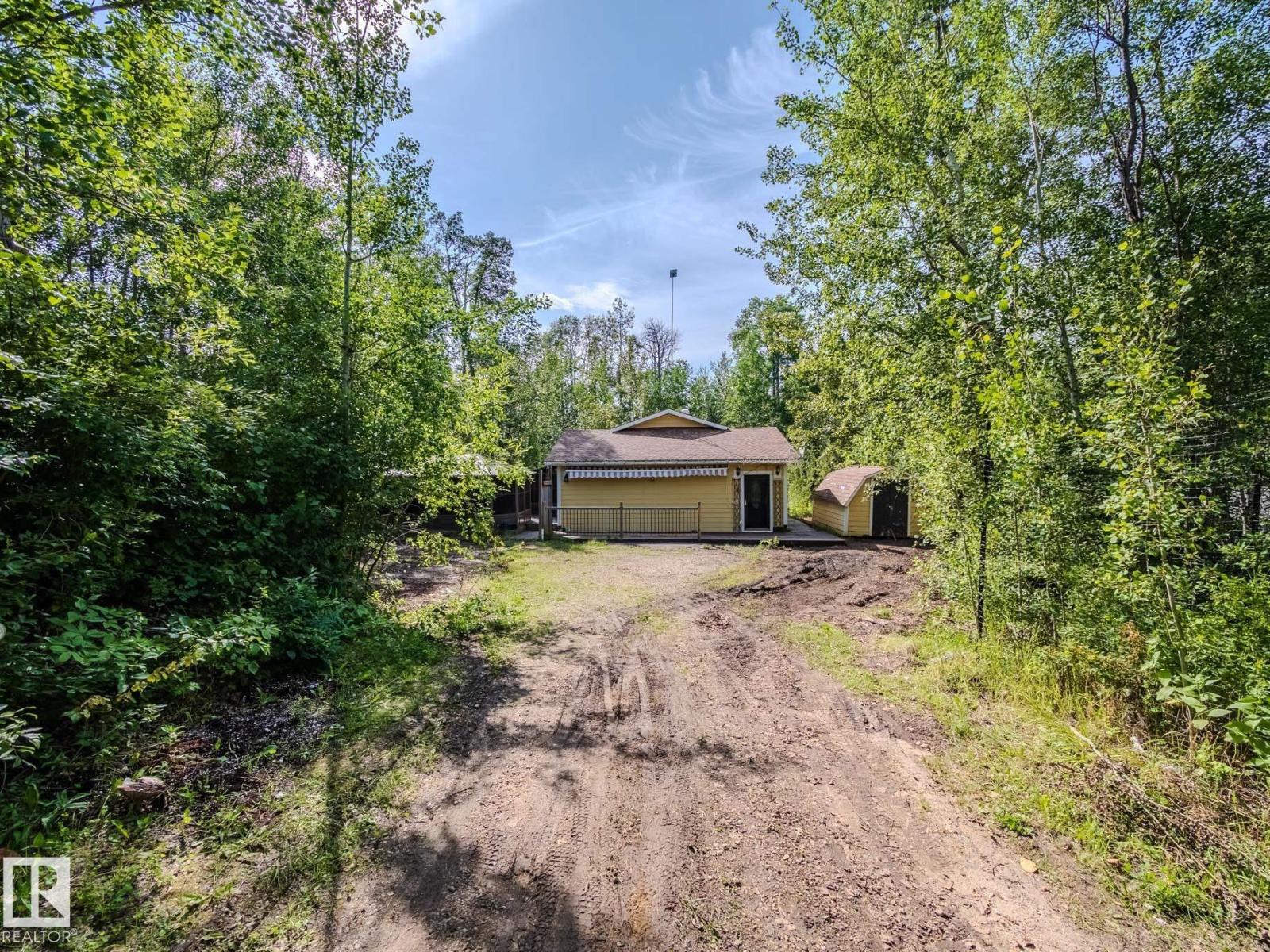 #146 53051 RGE ROAD 211 - 24