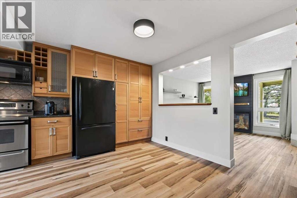 21 Woodhill Court SW - 9