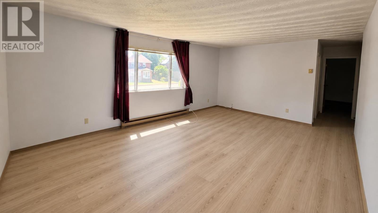 980 Wellington ST E, Sault Ste. Marie — photo 3