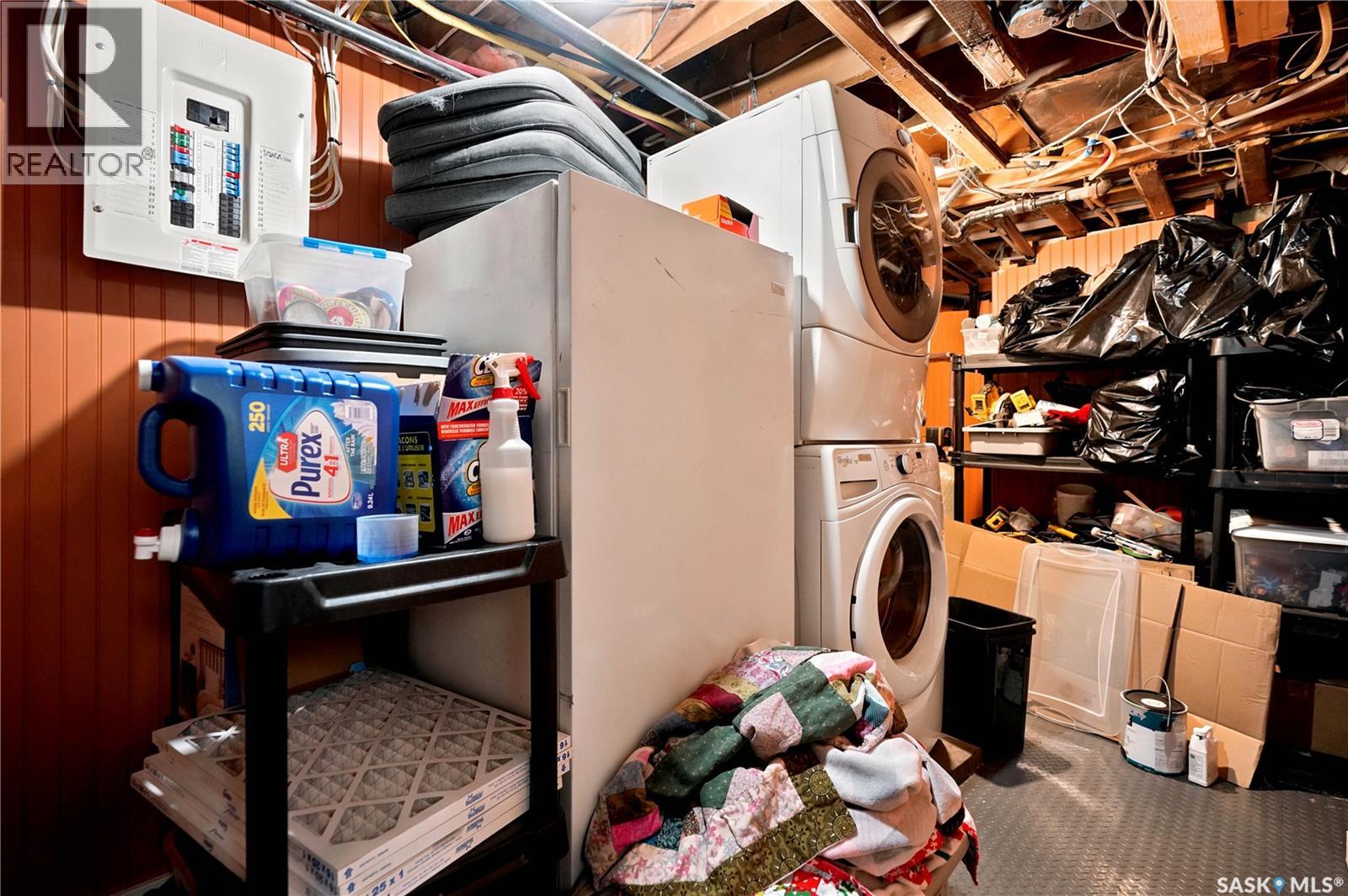 2520 Elliott STREET - Image 39