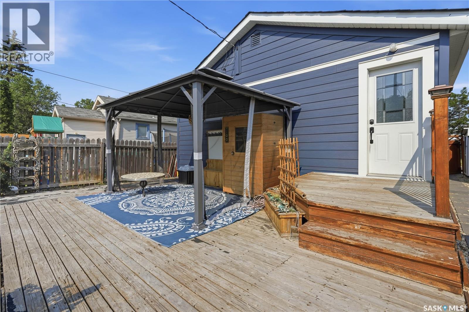 2520 Elliott STREET - Image 41