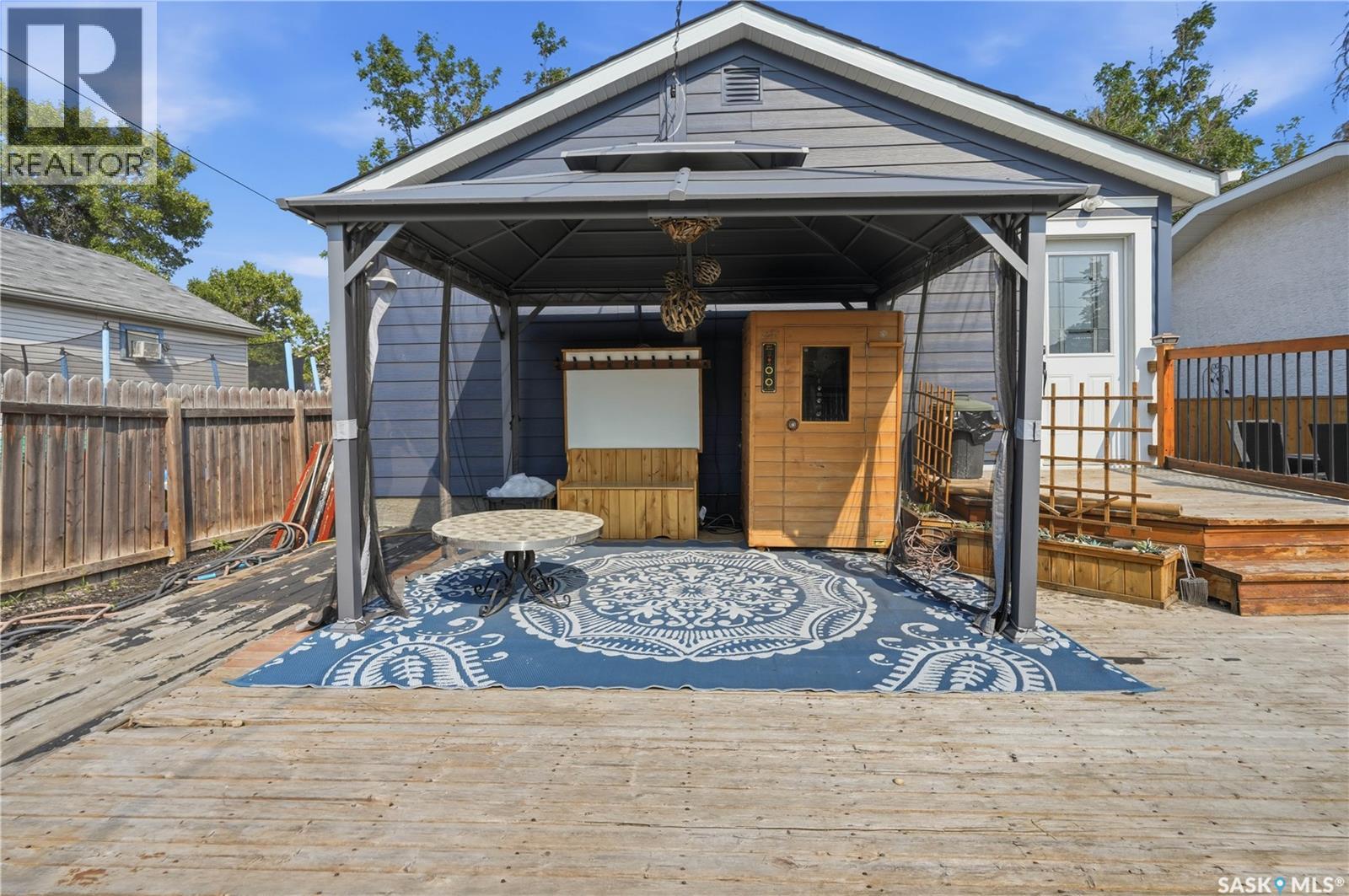 2520 Elliott STREET - Image 42