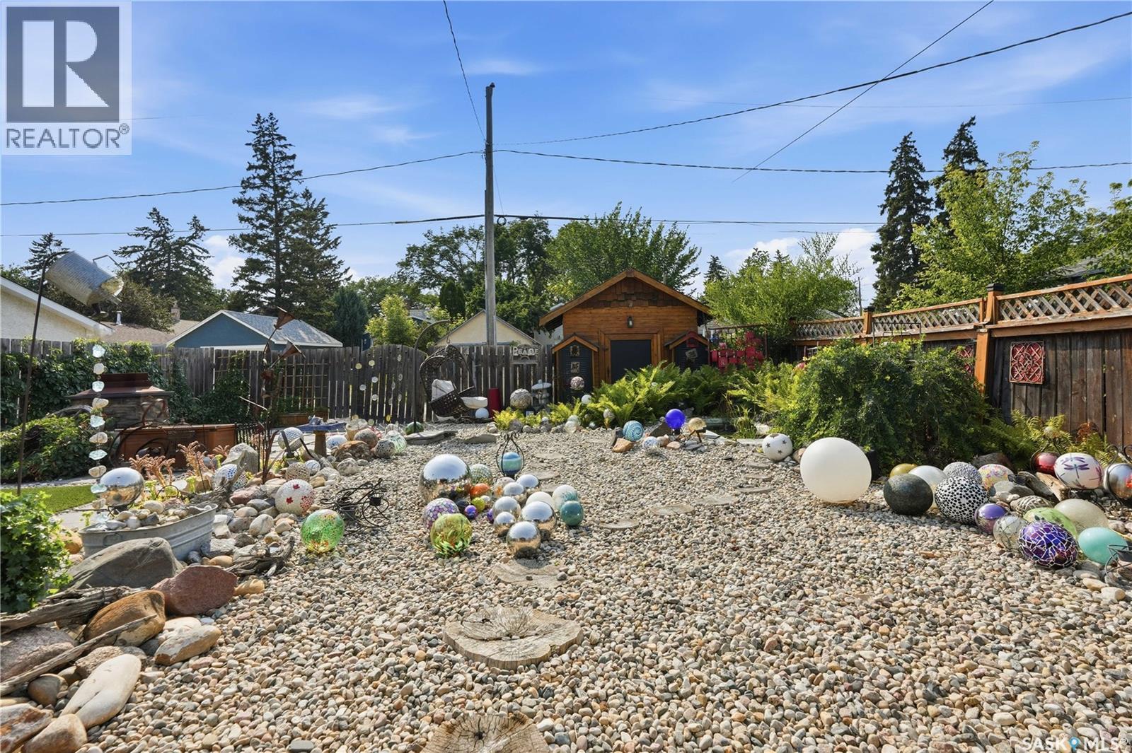 2520 Elliott STREET - Image 43