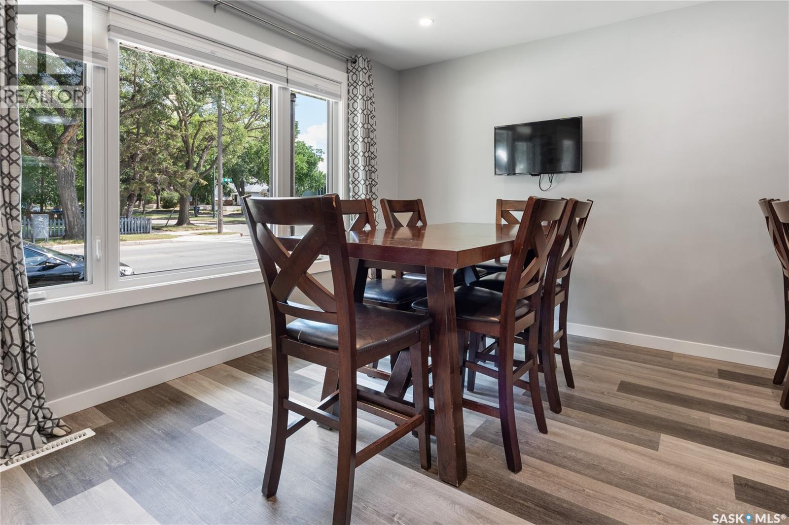 802 31st STREET W, Saskatoon — photo 3