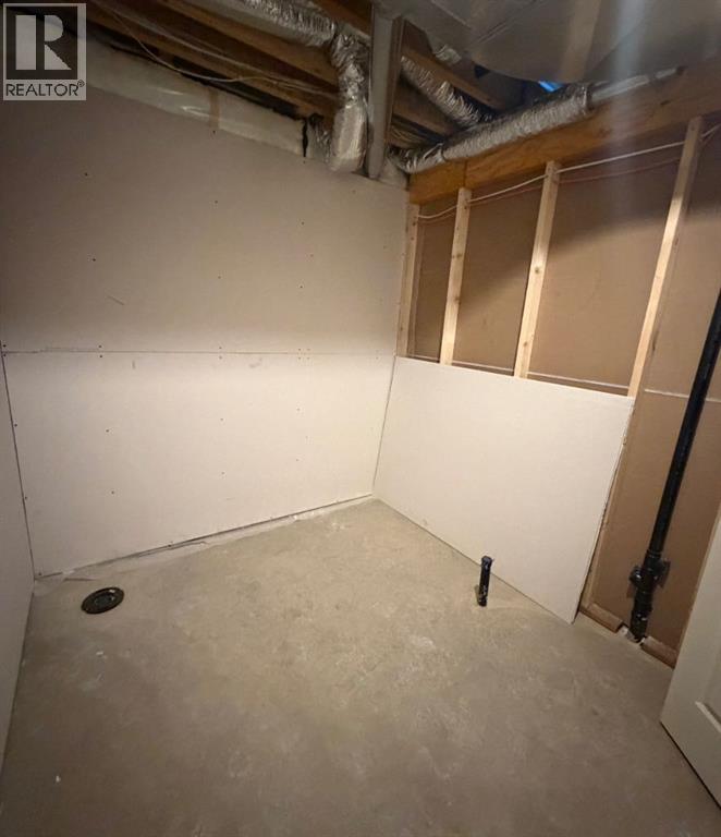 114 Alberta Street - 30