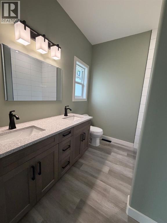 114 Alberta Street - 16