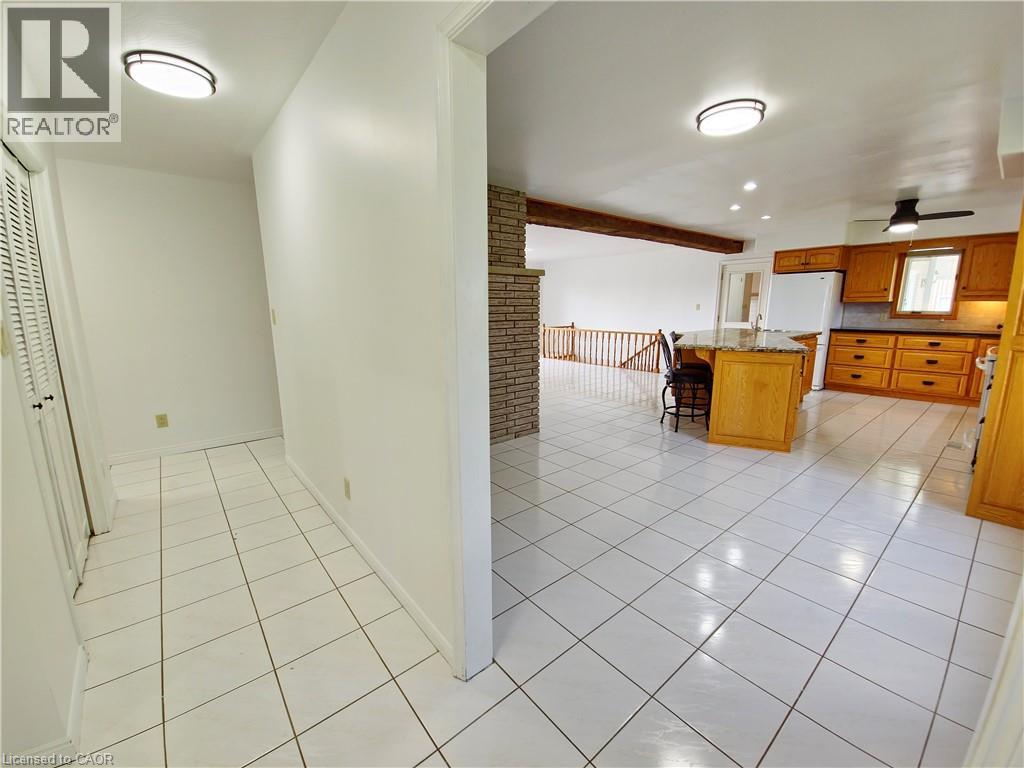 17 CEMETERY Road - 5