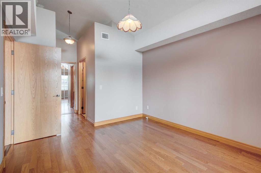 #304 728 Country Hills Road NW - Image 14