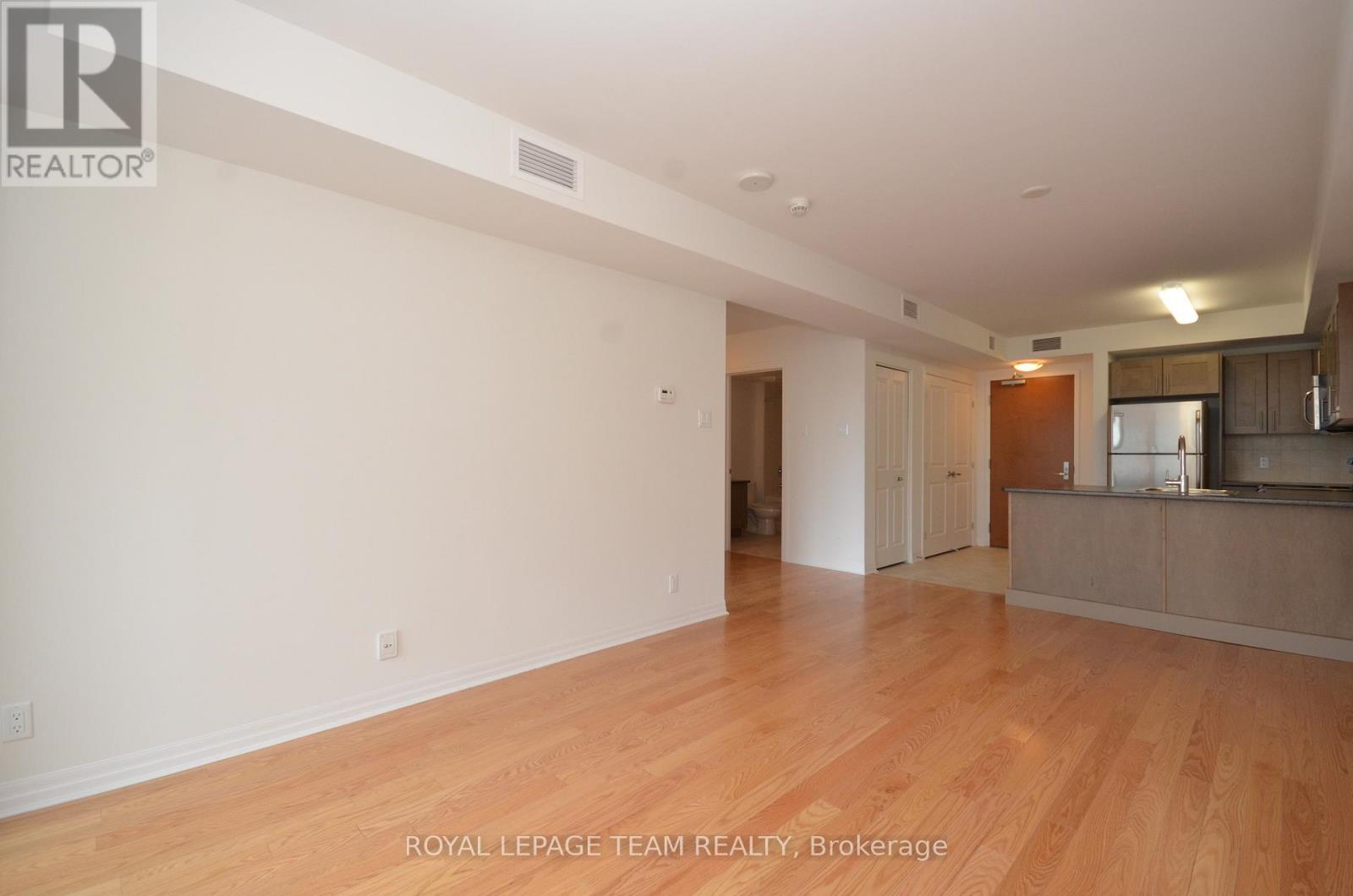 1 Bed, 1 Bath Apartment for Rent in Ottawa – 404 – 242 RIDEAU STREET, Ottawa – MLS# X13649930 - Image 12