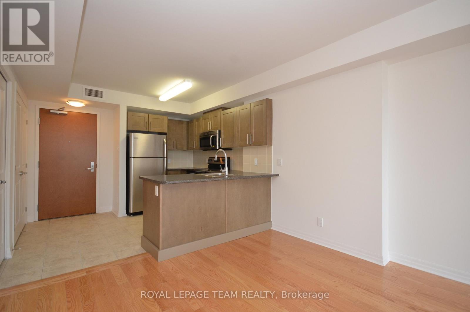 1 Bed, 1 Bath Apartment for Rent in Ottawa – 404 – 242 RIDEAU STREET, Ottawa – MLS# X13649930 - Image 16