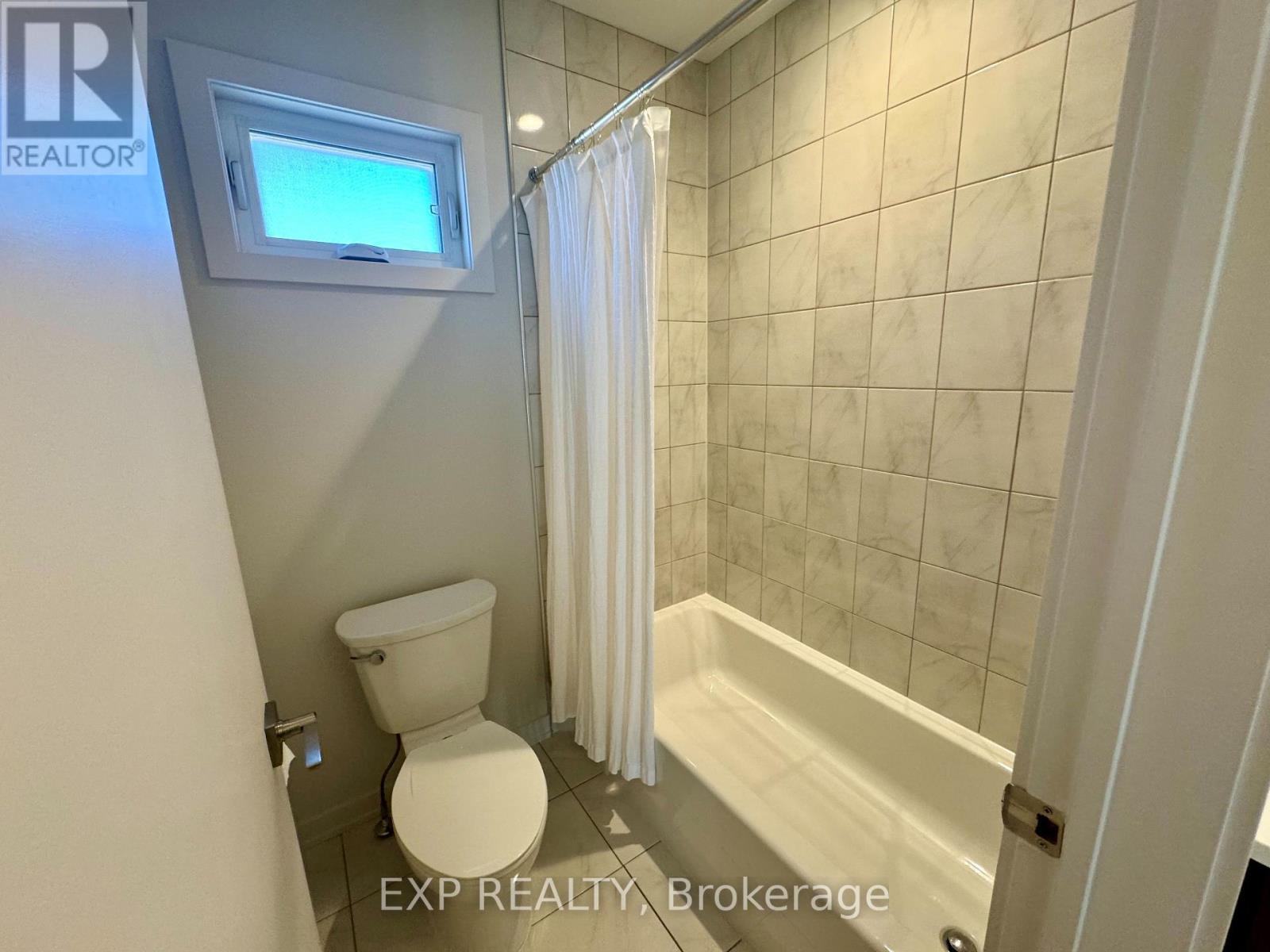 4 Bed, 3 Bath House for Rent in Ottawa – 622 SUMMERHILL STREET, Ottawa – MLS# X13649936 - Image 24
