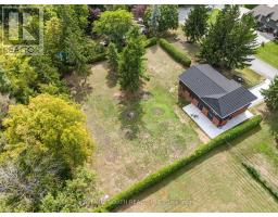 19 Newland Drive E, Ottawa, ON K2J3Z8 Photo 10