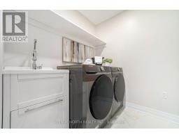 19 Newland Drive E, Ottawa, ON K2J3Z8 Photo 36