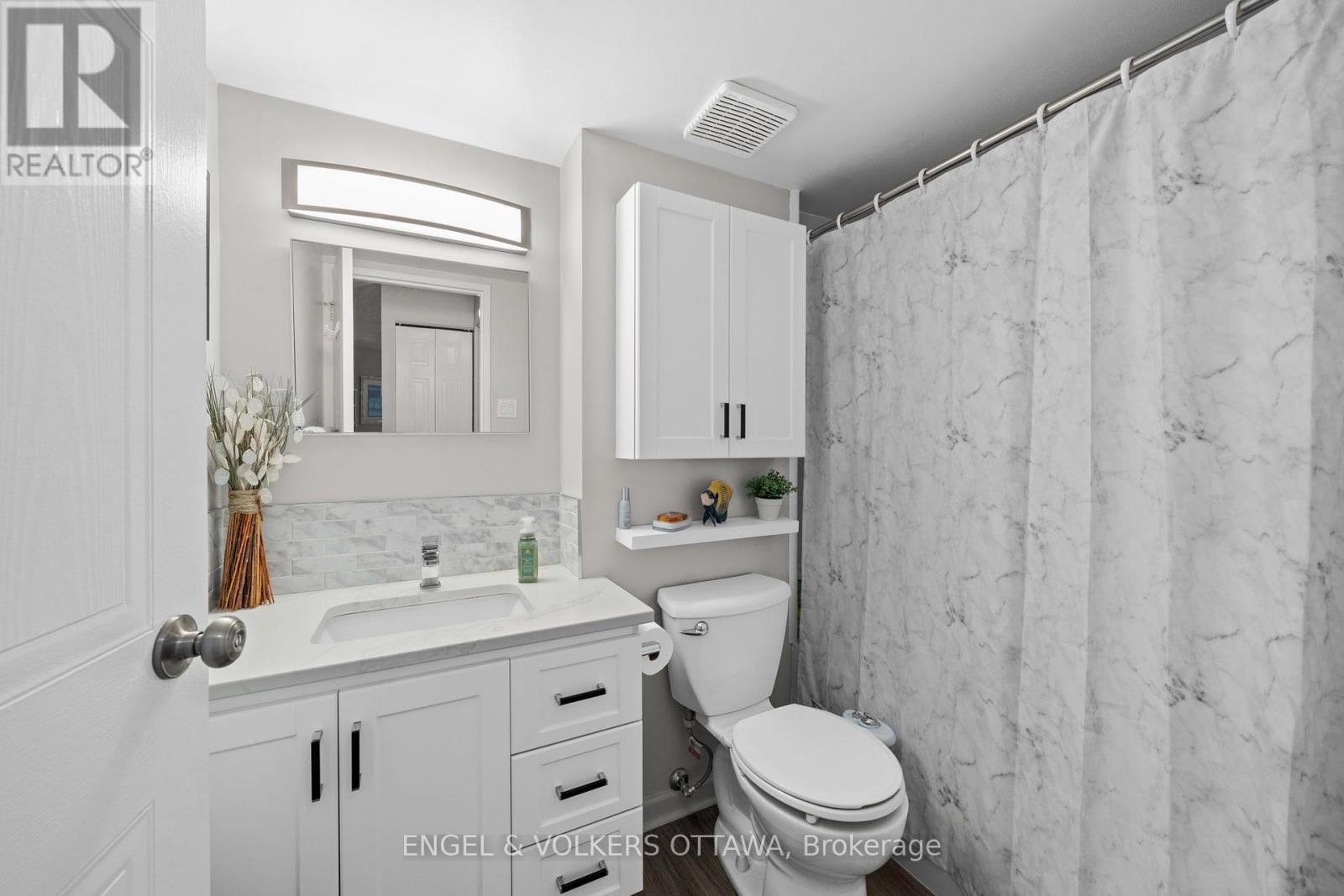 2 Bed, 2 Bath House for Sale in Ottawa – 1213 – 80 SANDCASTLE DRIVE, Ottawa – MLS# X13649986 - Image 13