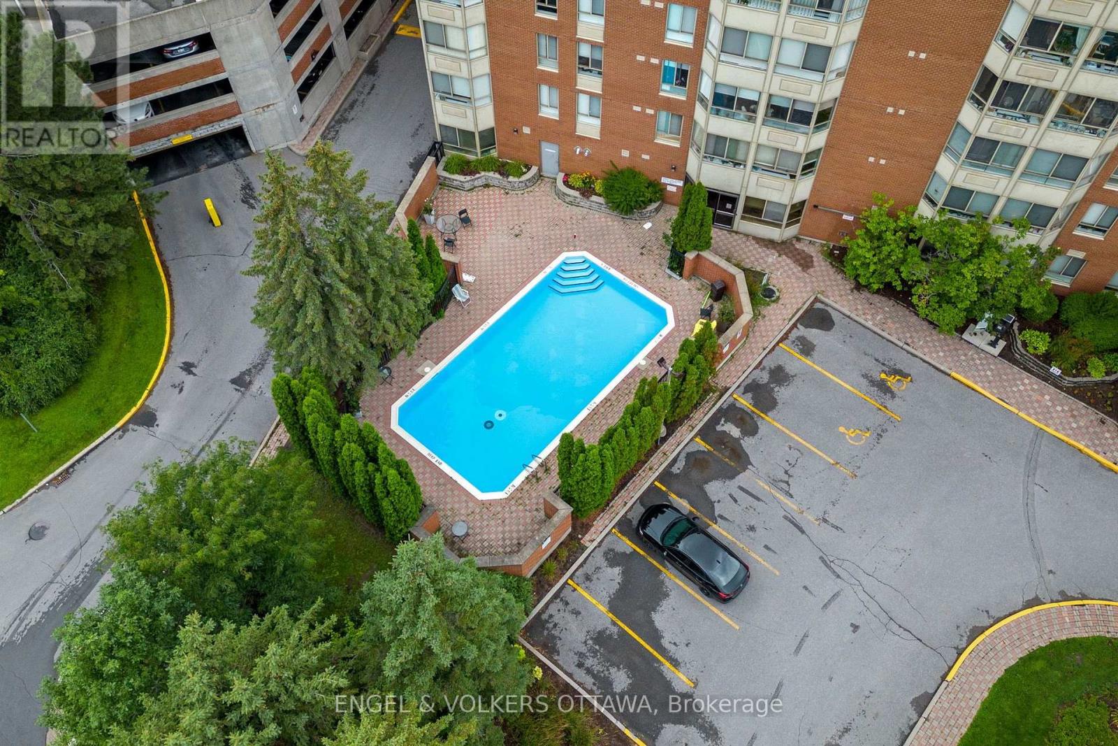 2 Bed, 2 Bath House for Sale in Ottawa – 1213 – 80 SANDCASTLE DRIVE, Ottawa – MLS# X13649986 - Image 19