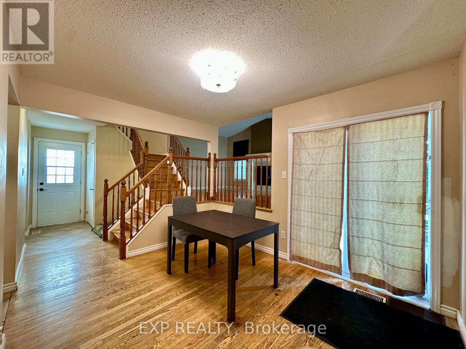 3 Bed, 2 Bath House for Rent in Ottawa – 35 BARRA AVENUE, Ottawa – MLS# X13650042 - Image 7