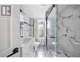 Bathroom - 517 Fisher Street S, North Bay, ON P1B2E4 Photo 11